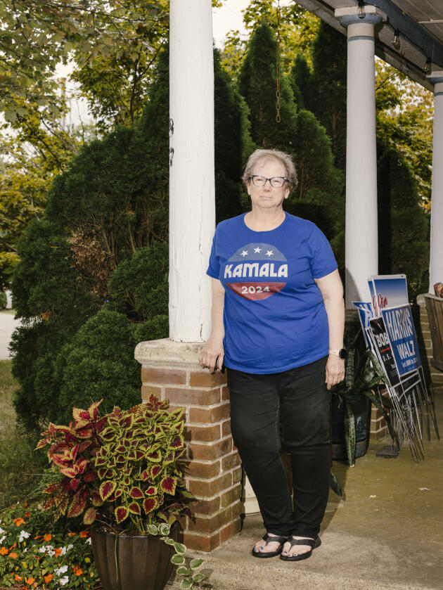 جانيت وينترز، خارج منزلها في ستيوارتستاون، بنسلفانيا، 7 سبتمبر 2024.