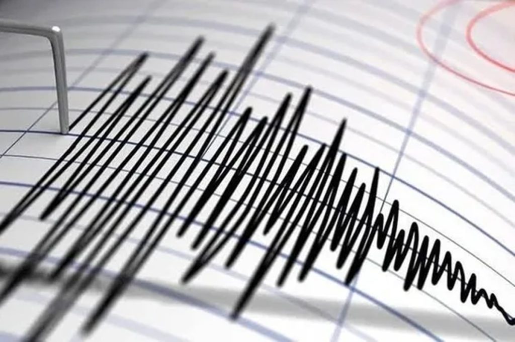 زلزال بقوة 6.1 درجة يضرب إندونيسيا.. ولا تحذير من تسونامي