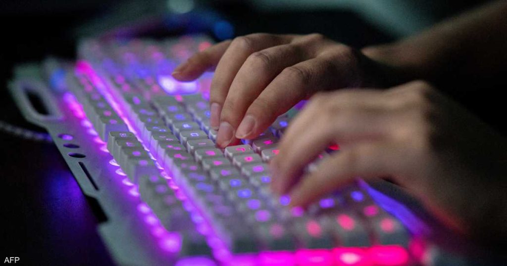 مايكروسوفت تتهم إيرانيين باستهداف مواقع الانتخابات الأميركية