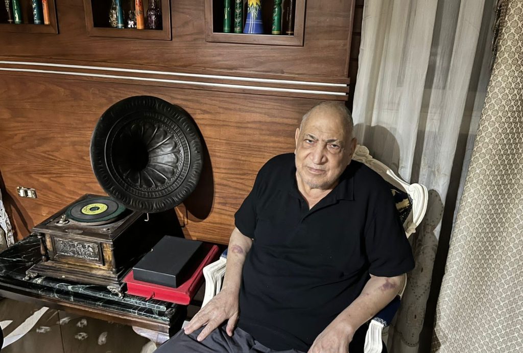 أرشيف موسيقي مصري نادر معروض للبيع ودعوات شعبية لإنقاذه