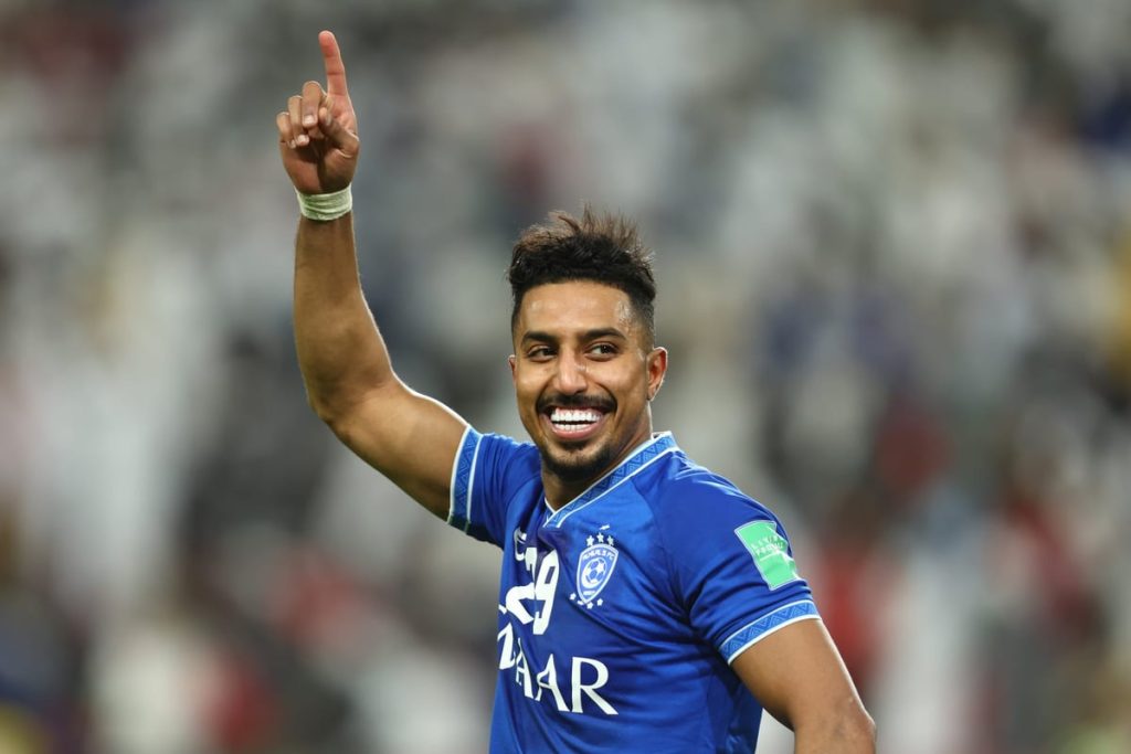 بـ «الهاتريك».. سالم الدوسري يحقق رقمًا مميزًا مع الهلال