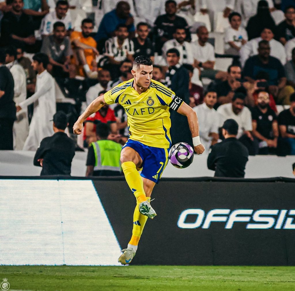 قبل مواجهة الهلال.. رونالدو يوجه رسالة إلى جماهير النصر