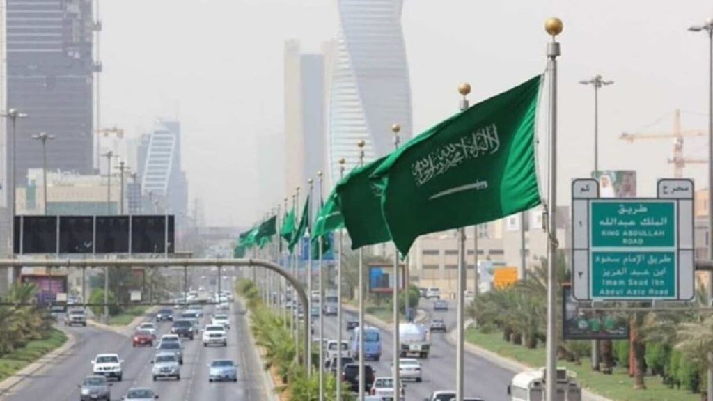 مكة تسجل 37 درجة.. توقعات حالة الطقس اليوم الأحد 8-5-1446 في المملكة