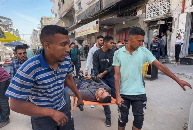 الضحية الفلسطينية في غزة في 7 مايو 2025 ، بعد قصف إسرائيلي.