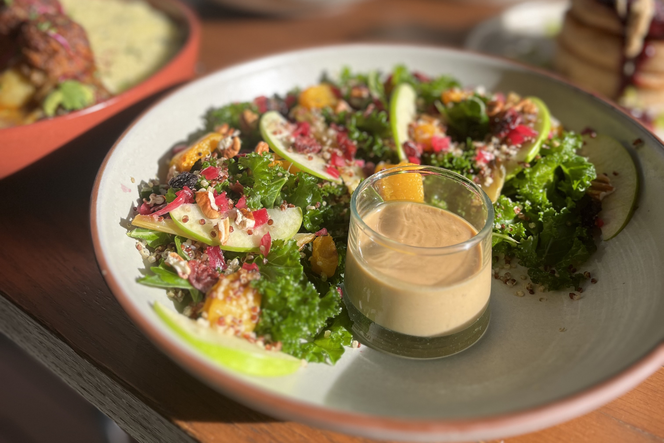 في مطعم Vegan Niya ، في Casablanca ، المغرب.