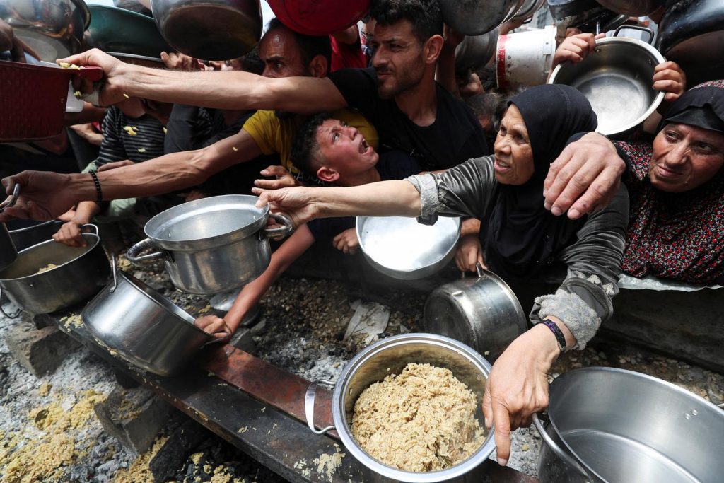 “باسم هذه القيم اليهودية التي غالباً ما تواجه قيمًا عالمية يجب أن يتم استنكار معانات الفلسطينيين وعلاجها”