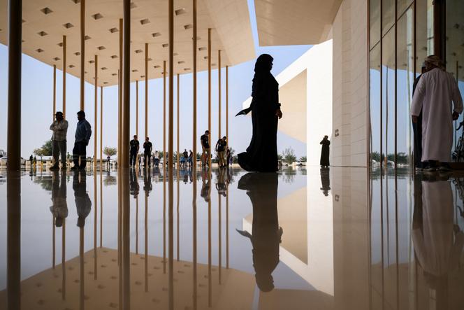عند مدخل متحف عمان عبر العصور ، تم افتتاحه في مارس 2023 ، في نيزوا ، العاصمة السابقة لسلطنة عمان ، في 11 فبراير 2025.