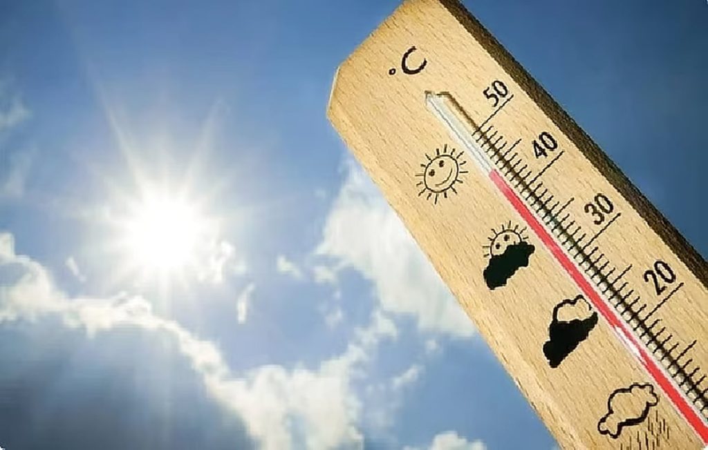 الأرصاد يعلن أعلى درجة حرارة مسجلة بمكة والمدينة المنورة