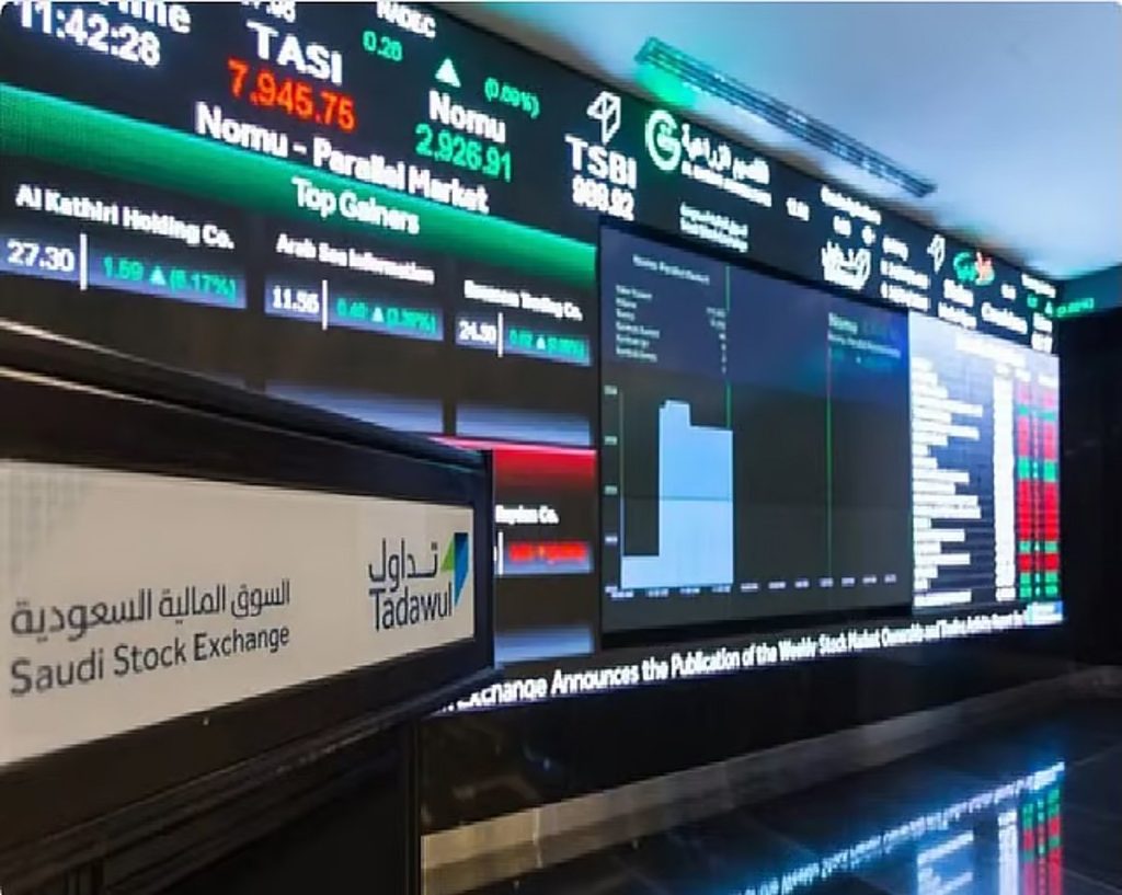 بتداولات قيمتها 5.6 مليارات ريال.. مؤشر سوق الأسهم يغلق مرتفعًا