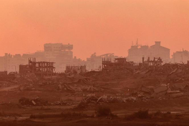 تم تدمير المباني في قطاع غزة في 11 يونيو 2025.