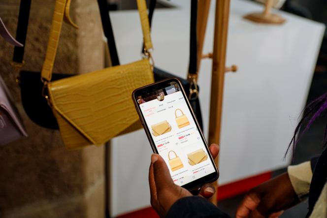 داخل متجر Aliexpress المنبثق في باريس في 24 سبتمبر 2020.