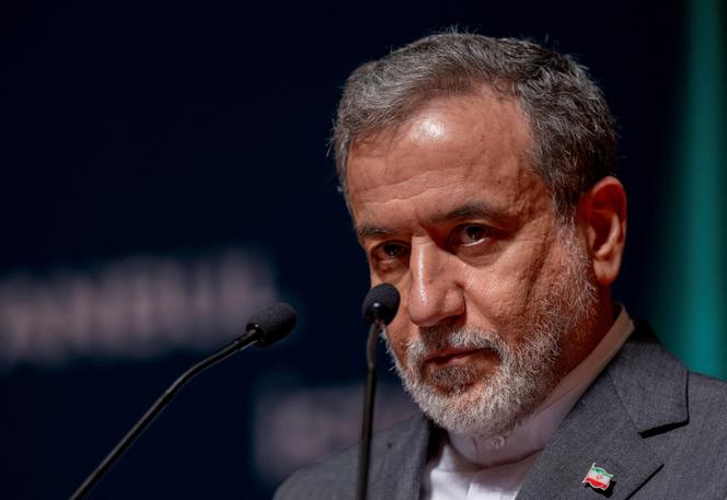وزير الخارجية الإيراني ، عباس أراختي ، في إسطنبول ، توركي ، 22 يونيو 2025. 