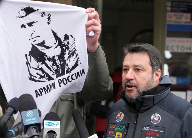 Matteo Salvini ، في Przemysl (بولندا) ، 8 مارس 2022. 