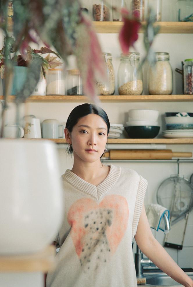 Tavi Chen ، Taiwanese Cook's Cook ، في المنزل ، في باريس ، 11 يونيو 2025.