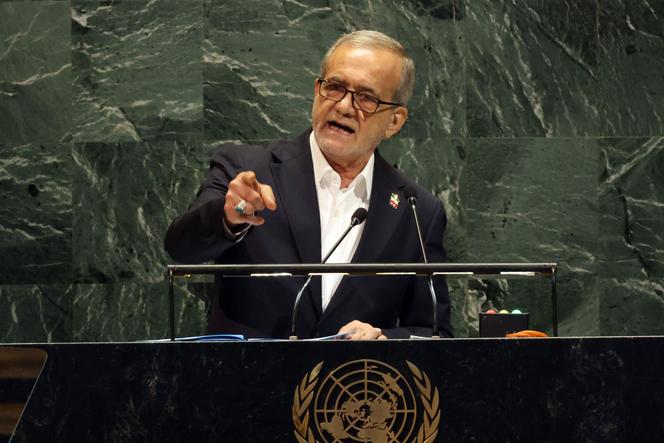 الرئيس الإيراني ، ماسود بيزيشكيان ، خلال جلسة 80ᵉ للجمعية العامة للأمم المتحدة في نيويورك في 24 سبتمبر 2025.