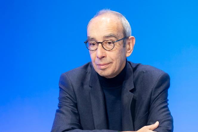 جان بيساني فيري ، في باريس ، 5 ديسمبر 2023.