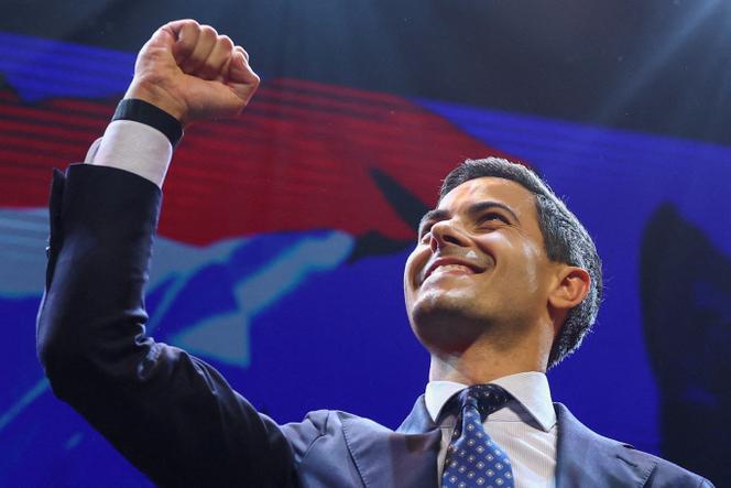 روب جيتن، زعيم حزب D66، بعد نشر استطلاعات الرأي والنتائج الأولى للانتخابات البرلمانية الهولندية في ليدن، هولندا، 29 أكتوبر 2025.