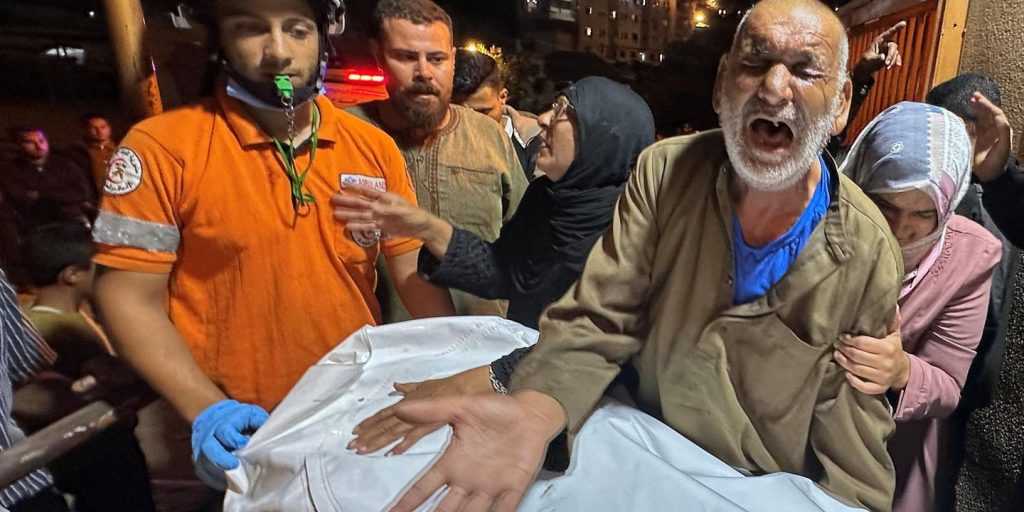 مباشر غزة: الدفاع المدني يعلن استشهاد 20 شخصا على الأقل في القصف الإسرائيلي