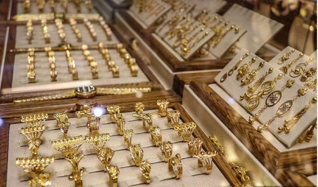 سعر الذهب في السعودية اليوم السبت 3-5-1447 لكل الأعيرة