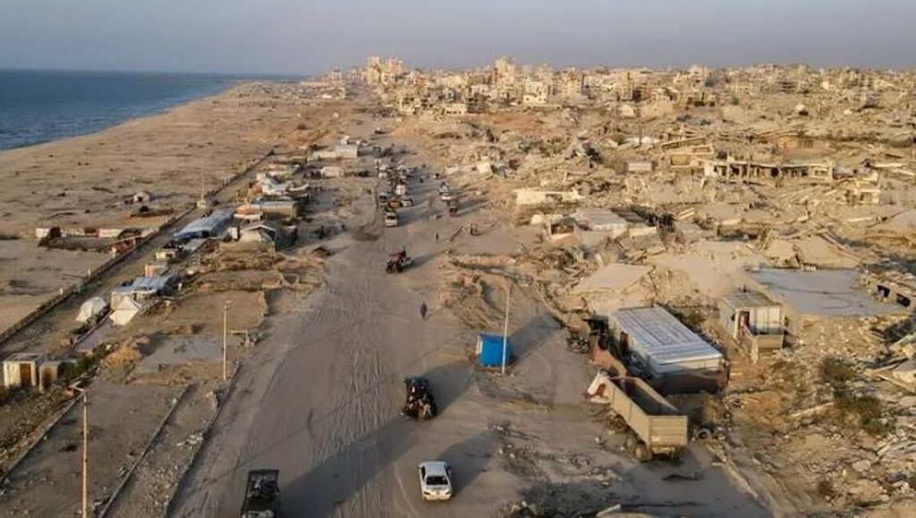 محلل سياسي: المسيرات الأمريكية فوق قطاع غزة تعكس إصرار واشنطن على تفادي حدوث أي انفلات أمني