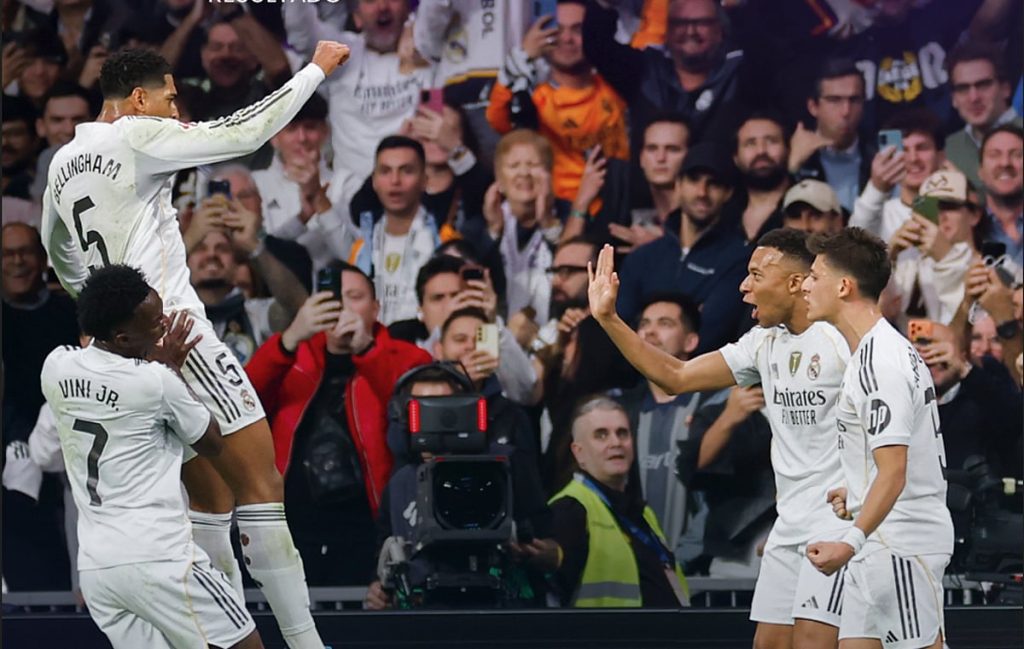 ريال مدريد يحسم الكلاسيكو بثنائية أمام برشلونة ويواصل صدارته للدوري الإسباني