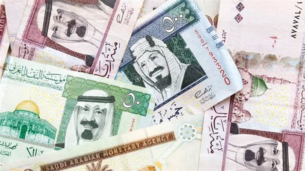 سعر الريال مقابل الجنيه المصري والعملات العربية اليوم الاثنين 5-5-1447