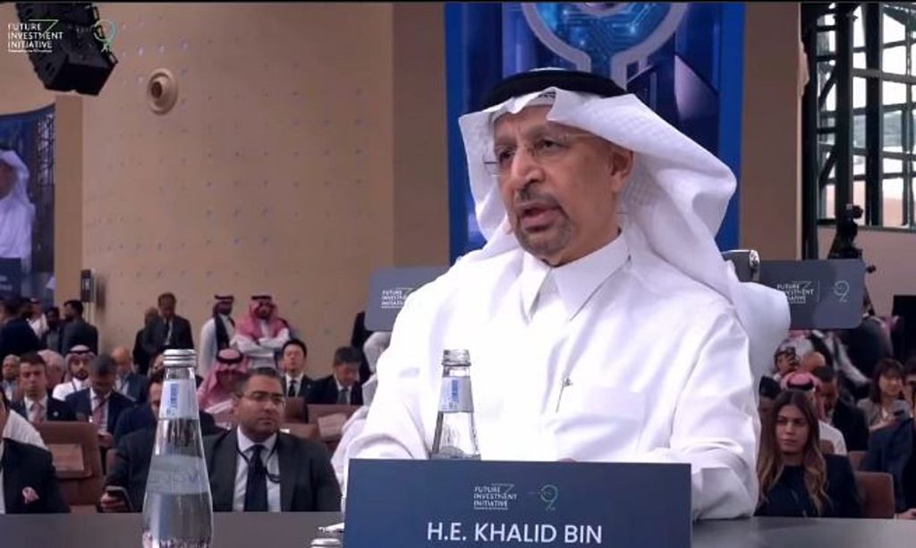 «الفالح»: 90% من الاستثمار الأجنبي المباشر بالمملكة تتدفق إلى القطاعات غير النفطية