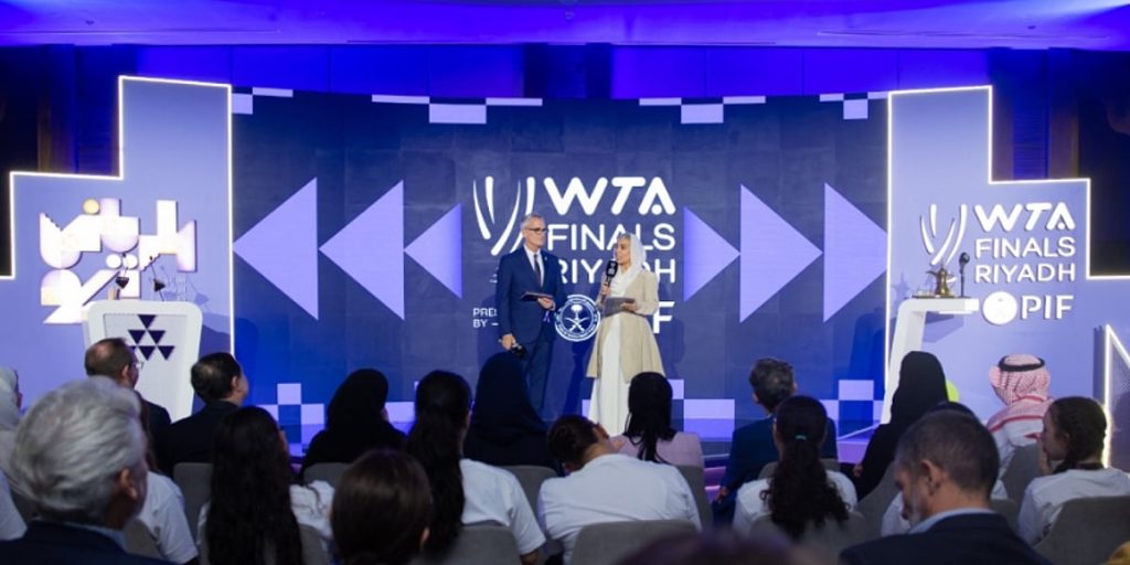 الرياض تشهد قرعة نهائيات رابطة محترفات التنس.. والبطولة تنطلق السبت المقبل