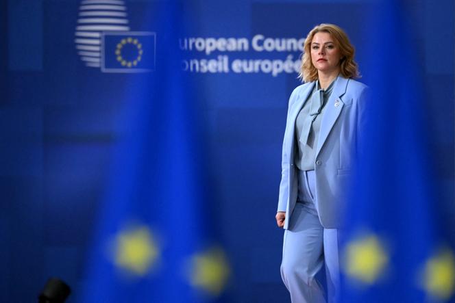 رئيسة وزراء لاتفيا إيفيكا سيلينا في بروكسل في 23 أكتوبر 2025.