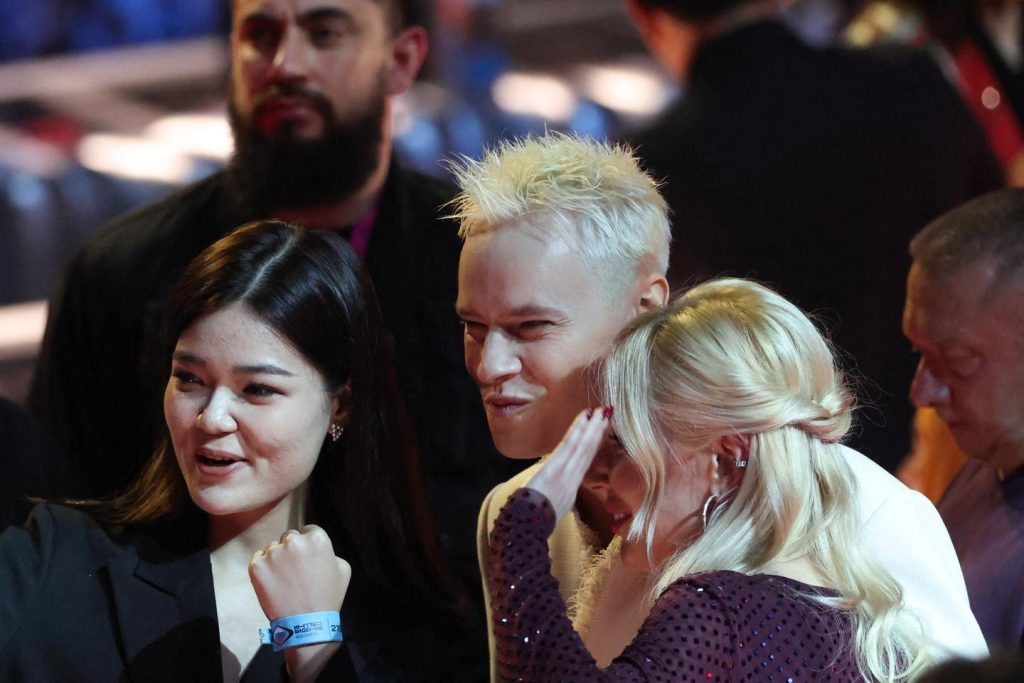 في دونيتسك، زواج اثنين من دعاة الكرملين المتحمسين