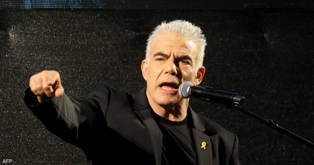 لابيد يرد على طلب ترامب العفو عن نتنياهو.. ماذا قال؟