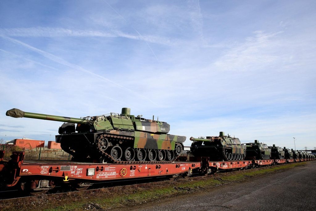 تم فتح التحقيق بعد هروب قافلة من دبابات لوكلير