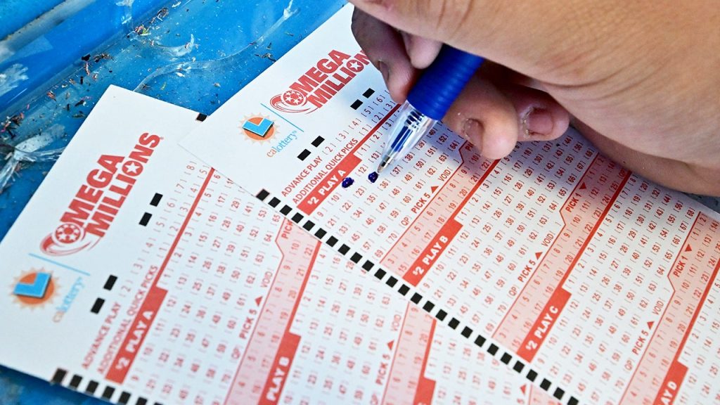 التذكرة الواحدة المباعة في جورجيا تفوز بالجائزة الكبرى البالغة 980 مليون دولار