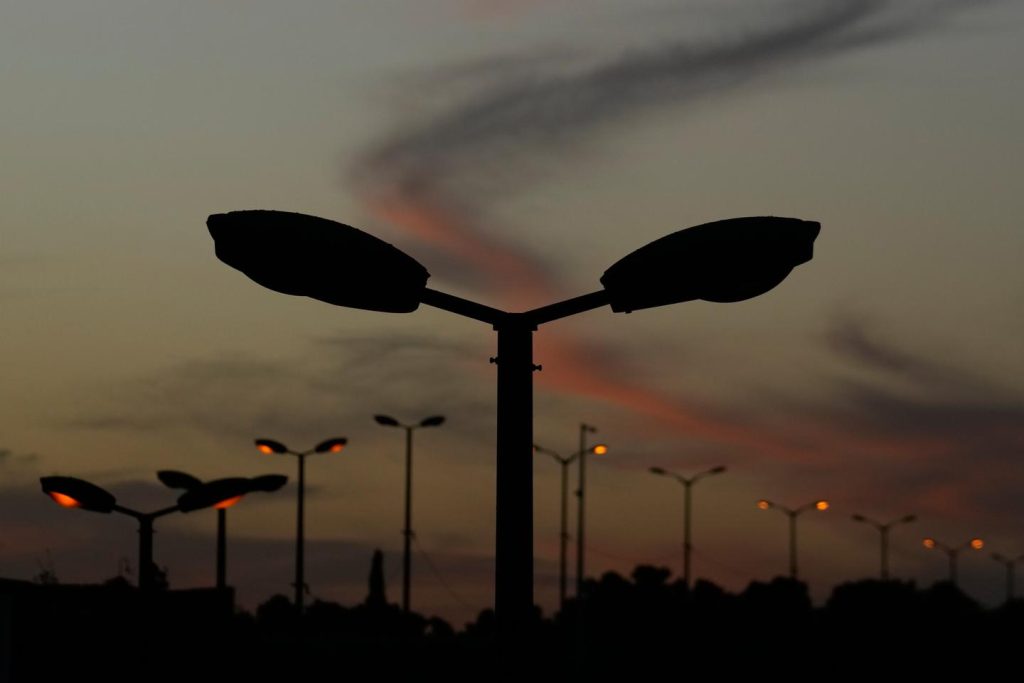 إيران تطلق عملية البذر السحابي في مواجهة الجفاف غير المسبوق