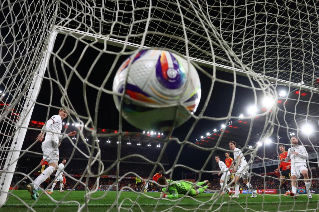 وتتأهل بلجيكا وإسبانيا واسكتلندا وسويسرا والنمسا