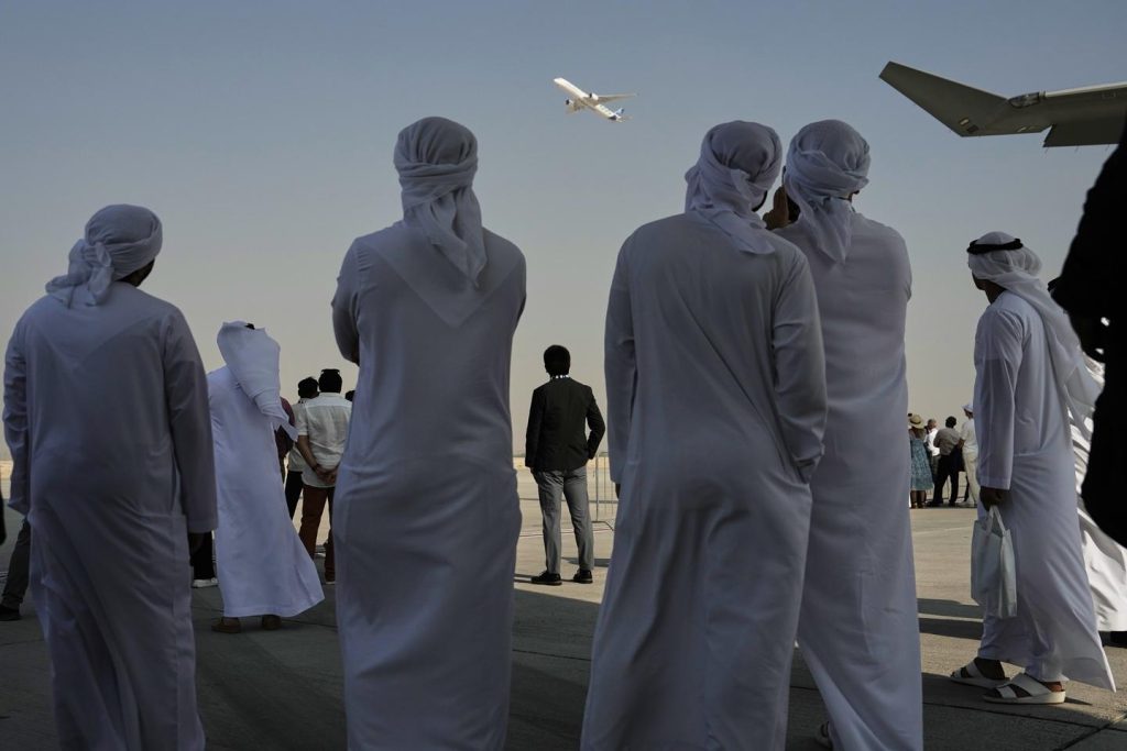 «هناك شعور بخيبة الأمل الرومانسية في طيران الإمارات منذ توقف إنتاج طائرتها المفضلة إيرباص A380»