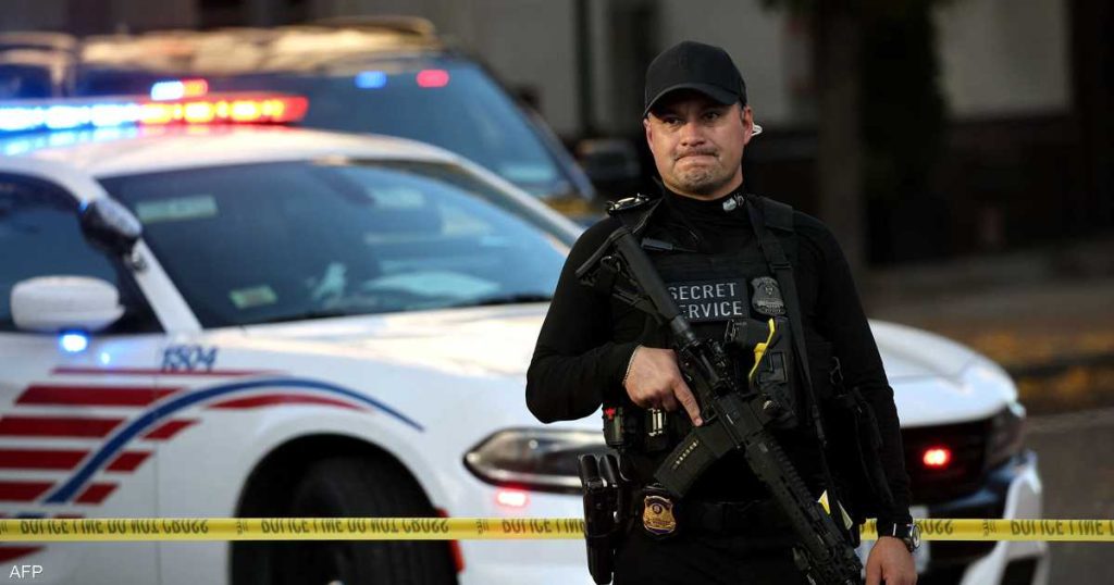 واشنطن.. ترامب يتابع حادث إطلاق النار ووقف رحلات مطار ريغان