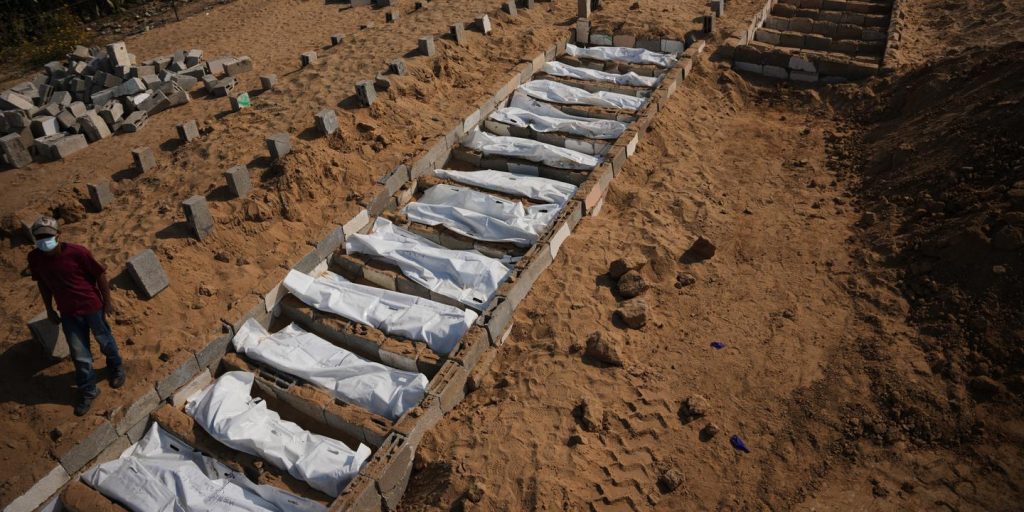 مباشر: غزة: وزارة الصحة الفلسطينية تعلن استلام 15 جثة ضمن التهدئة