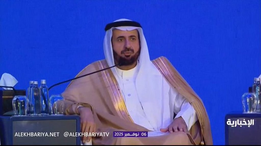 وزير الحج : تطوير نماذج الحجز عبر «نسك» رفع عدد زوار الروضة الشريفة إلى 54 ألفاً يومياً