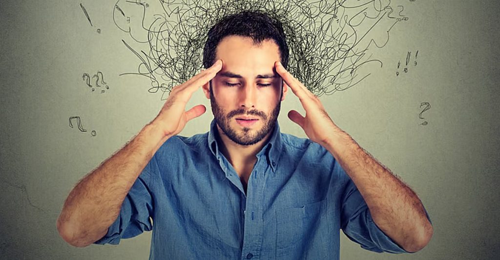 استشاري طب نفسي: 4 أعراض لاضطرابات القلق