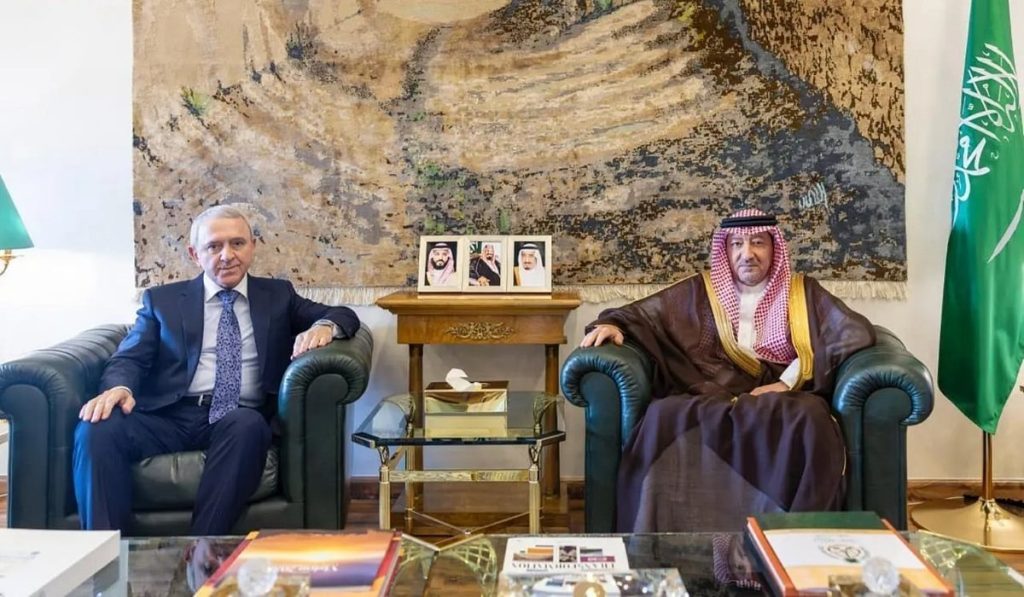 نائب وزير الخارجية يستقبل سفير أذربيجان لدى المملكة