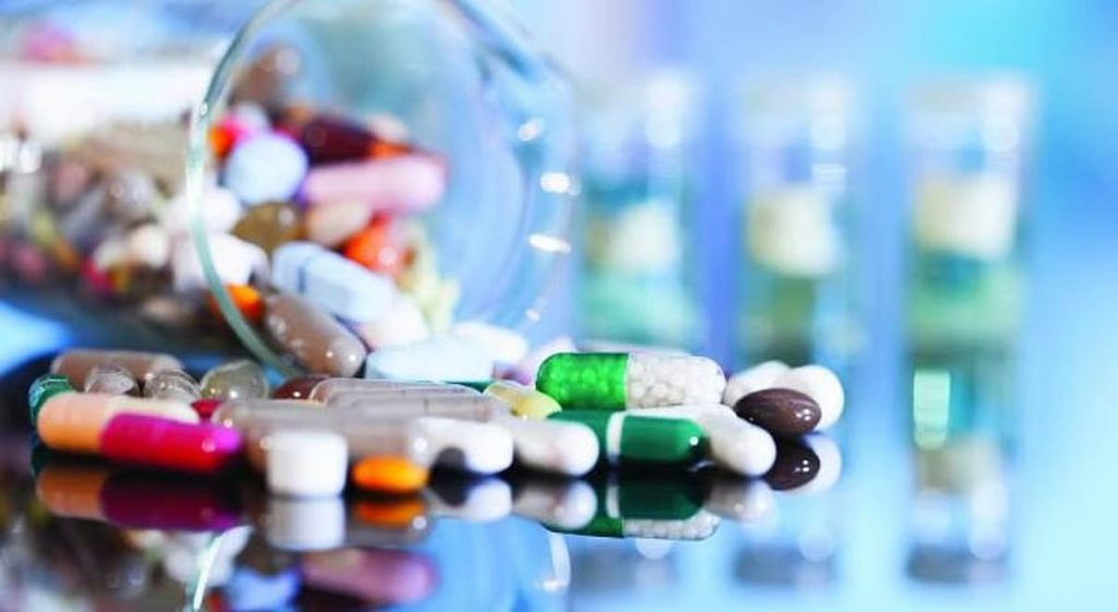 ما هى مضادات الميكروبات؟.. وكيف تتسبب في حدوث مقاومة للعلاج؟