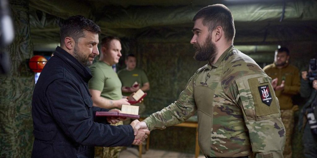 بث مباشر، الحرب في أوكرانيا: أعلن فولوديمير زيلينسكي عن تمويل الألوية المنخرطة في “أعنف القتال”