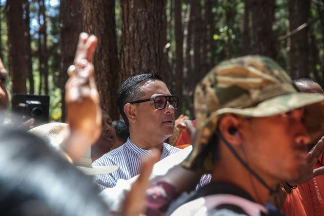 رجل الأعمال الملغاشي مامي رافاتومانجا في أنتاناناريفو في 10 أكتوبر 2023.