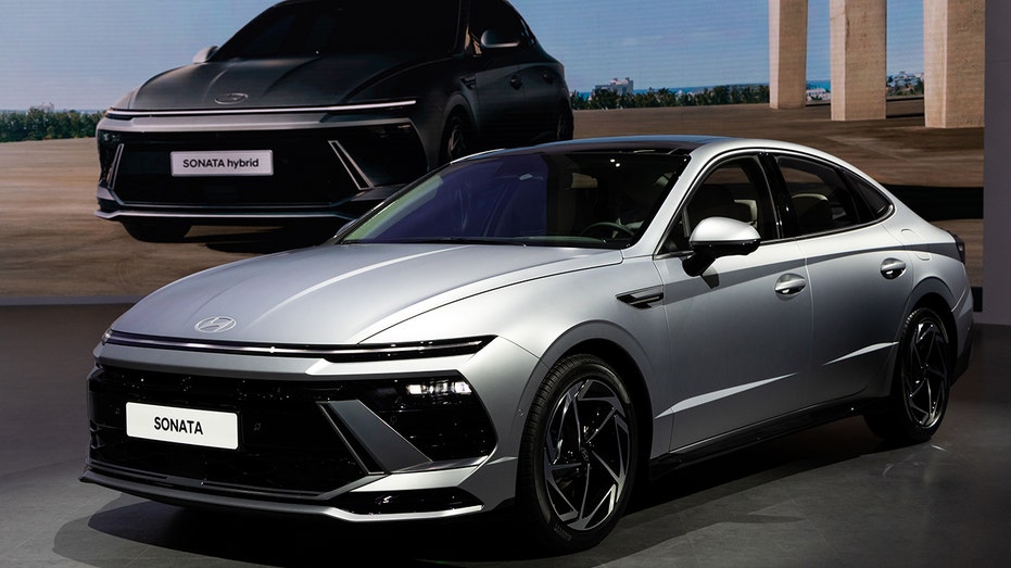 داخل معرض سيول للتنقل