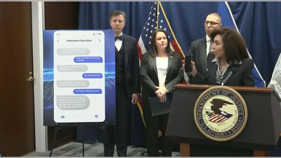 بيرو وآخرون