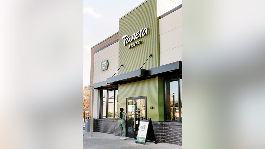 خارج خبز بانيرا