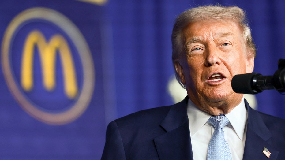 ترامب يتحدث في قمة ماكدونالدز