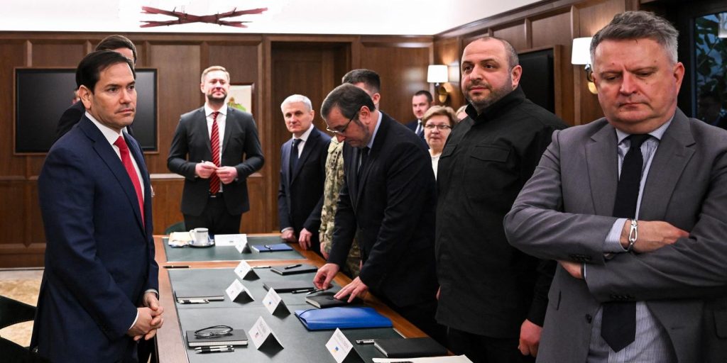 بث مباشر الحرب في أوكرانيا: من المقرر إجراء مناقشات جديدة بين الأوكرانيين والأمريكيين هذا السبت في ميامي، بحسب كييف