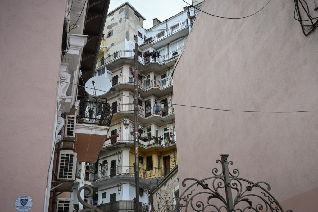 في بوخارست، التحديث البطيء لشبكة التدفئة القديمة